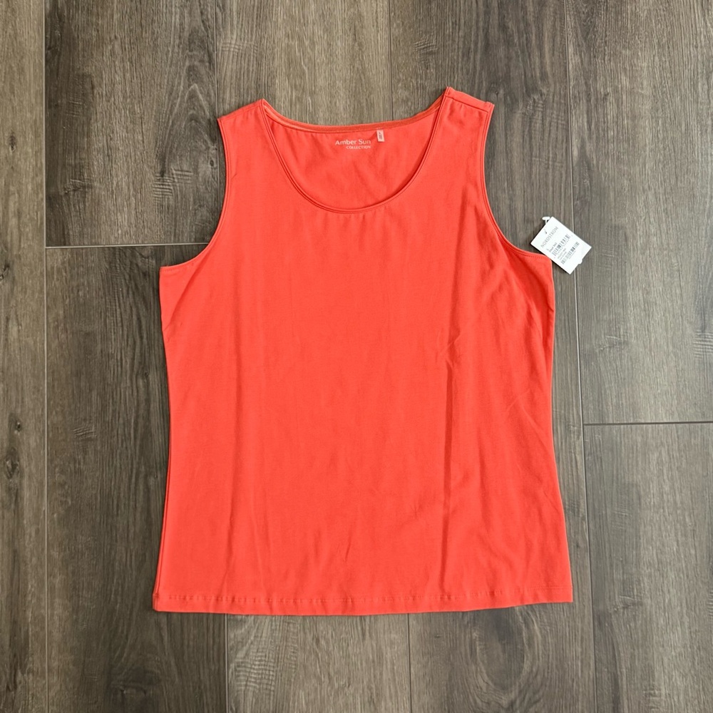 Amber Sun Woman’s tank top NWT Large